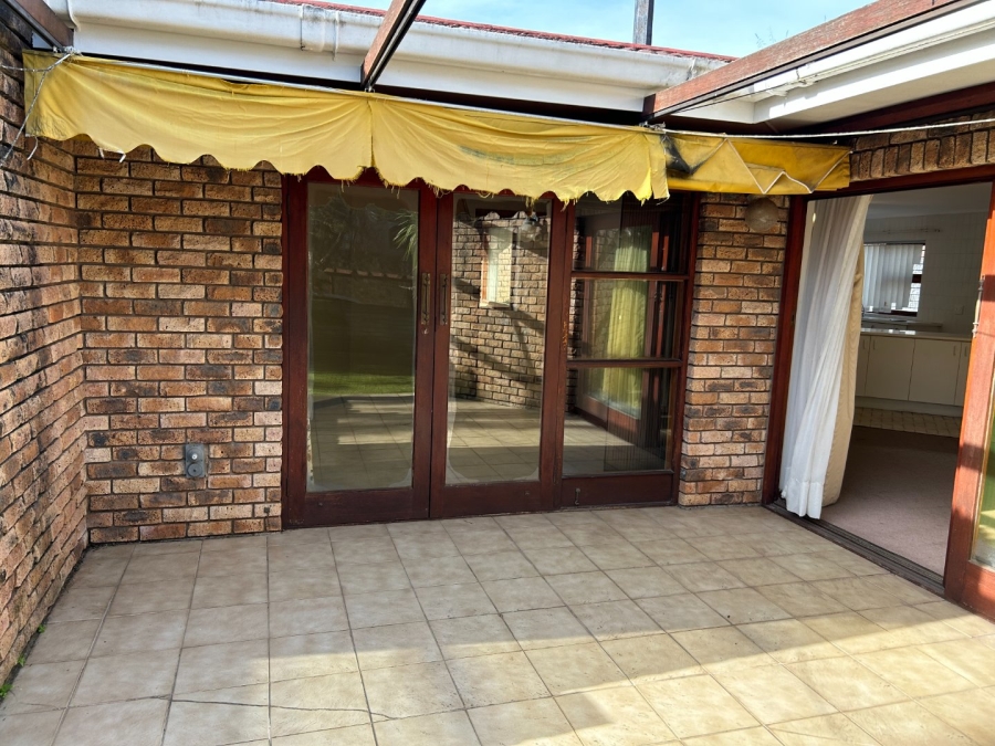 4 Bedroom Property for Sale in Camphersdrift Western Cape